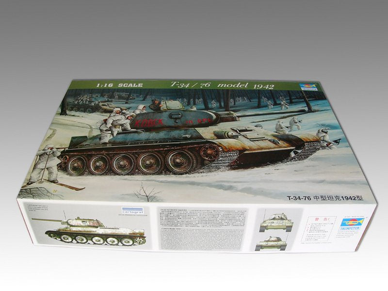 Trumpeter Scale Models 905 1/16 T34/85 Model 1942 Tank Model Kit