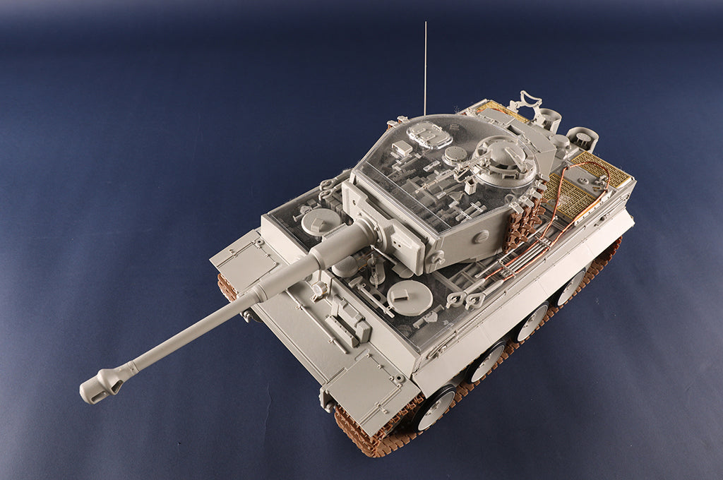 Trumpeter Scale Models 944 1/16 German Pz.Kpfw.VI Ausf.E Sd.Kfz.181 Tiger I Med. Prod. Tank Model Kit