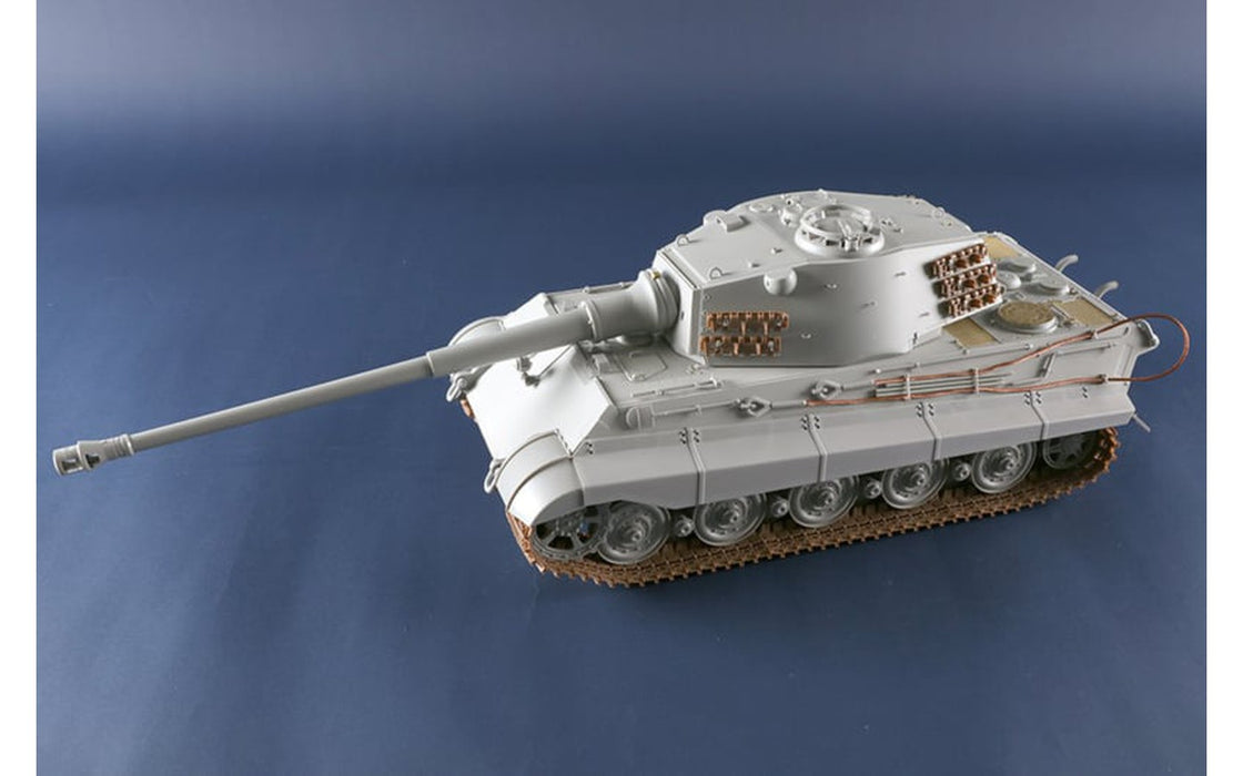 Trumpeter Scale Models 949 1/16 German Tiger King Heavy Tank Henschel Turret 105mm gun Model Kit