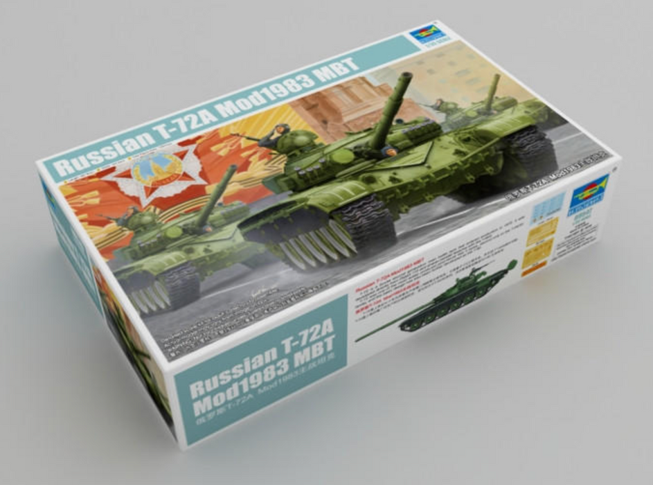 Trumpeter Scale Models 9547 1/35 Russian T72A Mod 1983 Tank Model Kit