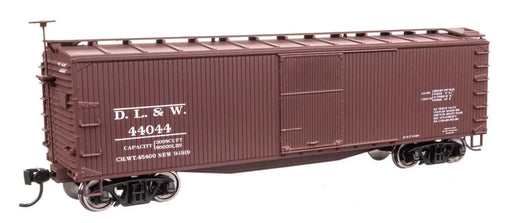 Walthers 910-40175 40' Double Sheathed Wood Boxcar Delaware, Lackawanna & Western DL&W 44044