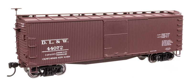 Walthers 910-40177 40' Double Sheathed Wood Boxcar Delaware, Lackawanna & Western DL&W 44072