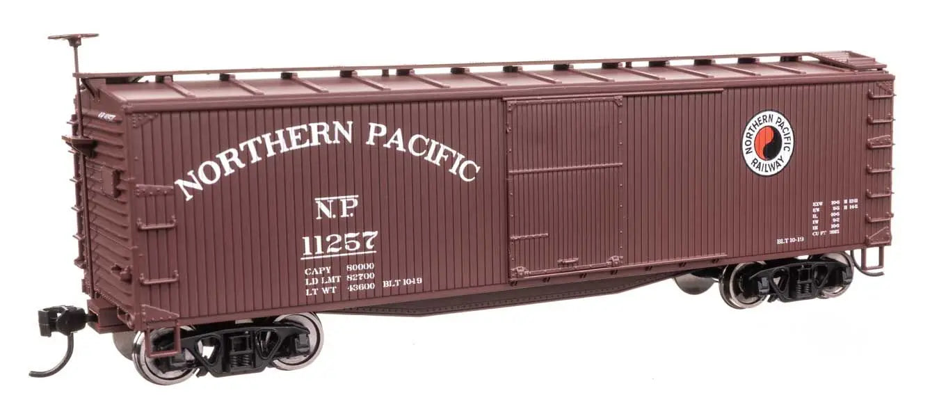 Walthers 910-40183 40' Double Sheathed Wood Boxcar Northern Pacific NP 11257