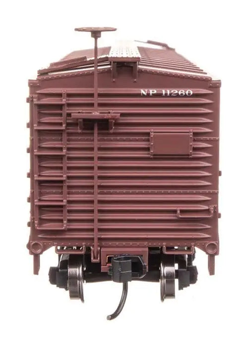 Walthers 910-40184 40' Double Sheathed Wood Boxcar Northern Pacific NP 11260