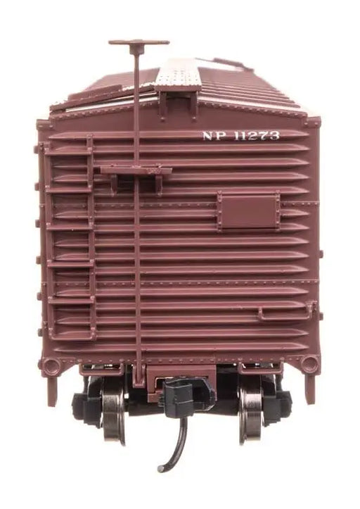 Walthers 910-40186 40' Double Sheathed Wood Boxcar Northern Pacific NP 11273