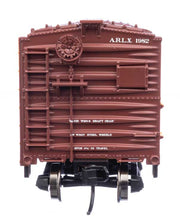 Walthers 910-41404 HO Scale 40' Steel Reefer Armour ARLX 1982
