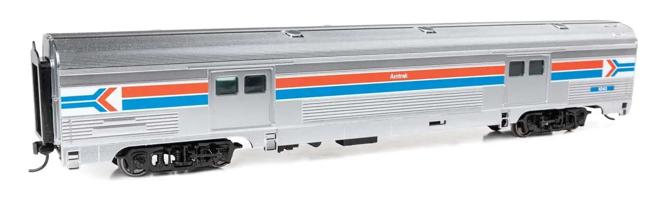 Walthers 920-13070 HO 73' Budd Baggage Car Amtrak Phase I #1040