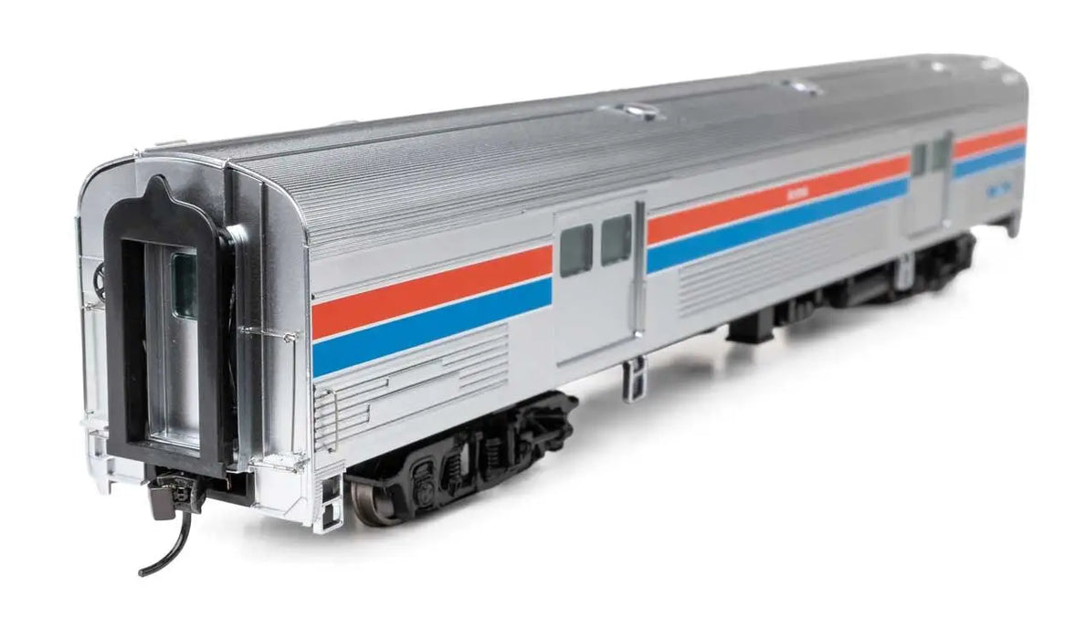 Walthers 920-13074 HO 73' Budd Baggage Car Amtrak Phase II #1221