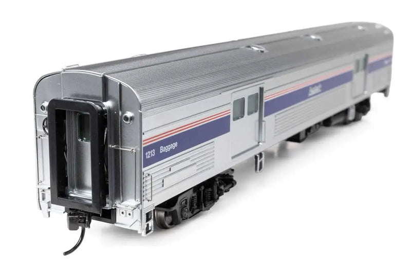Walthers 920-13080 HO 73' Budd Baggage Car Amtrak Phase IV (Black Lettering) #1213