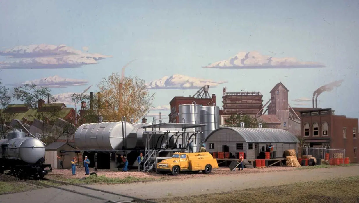 Walthers Cornerstone 933-3006 HO Scale Interstate Fuel & Oil Kit