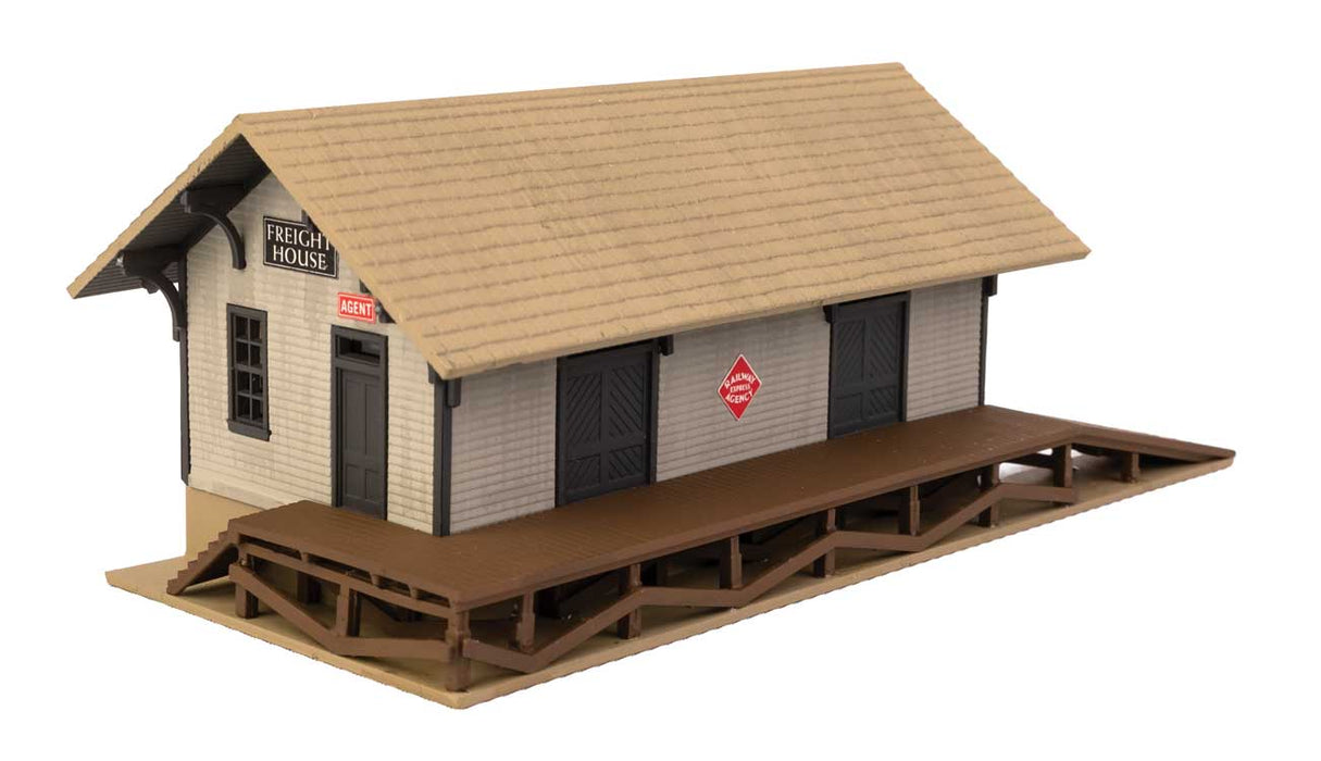 Walthers Cornerstone 933-3895 N Scale Golden Valley Freight House Kit