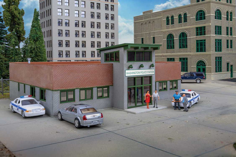 Walthers Cornerstone 933-4201 HO Scale Modern Police Station Kit