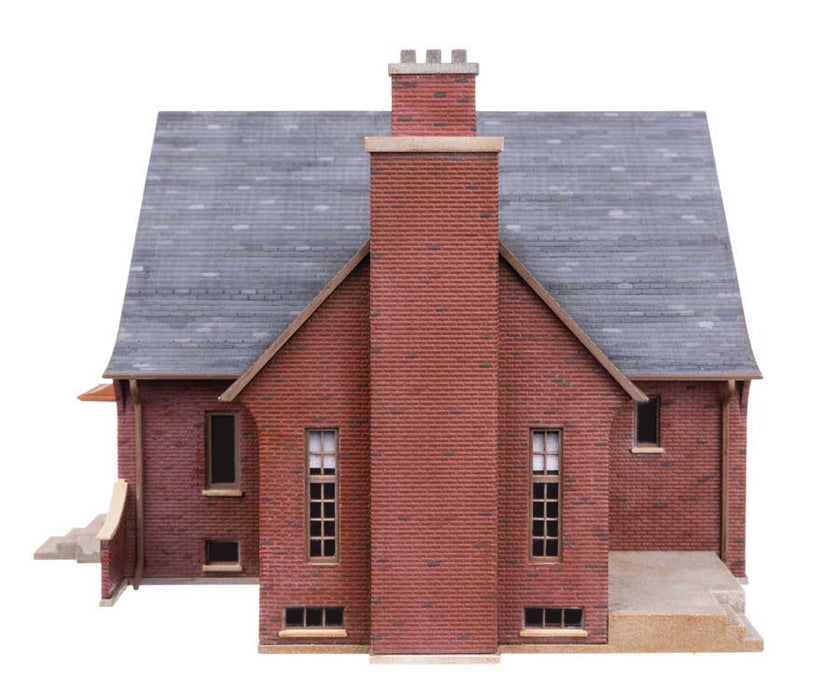 Walthers Cornerstone 933-4250 HO Scale Tudor House Kit