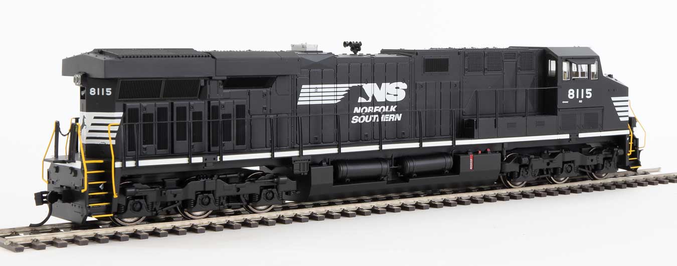 Walthers Mainline 910-10209 HO Scale GE ES44AC GEVO Diesel Norfolk Southern NS 8763 (Like New - USED)