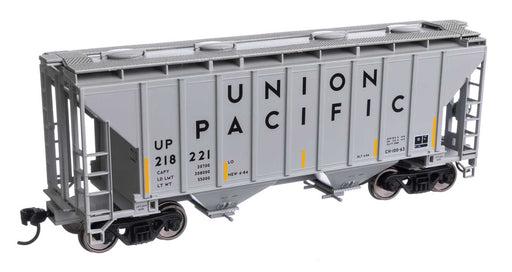 Walthers Mainline 910-7995 HO Scale 37' 2980 Cu-Ft 2-Bay Hopper Union Pacific UP 218221