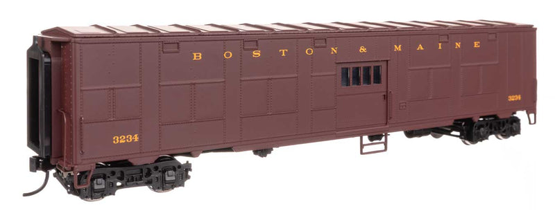 Walthers Proto 920-10850 HO Scale C&O-Style Express Boxcar Ex-Troop Sleeper Boston & Maine B&M 3234
