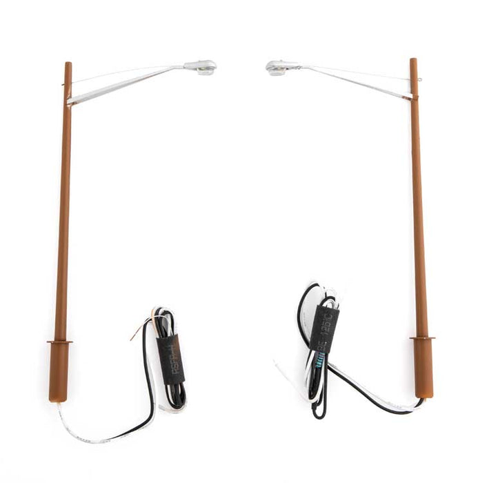 Walthers SceneMaster 949-4805 HO Scale LED Modern Long Arm Style Streetlight (2 Pack)