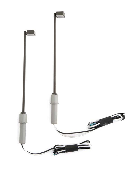 Walthers SceneMaster 949-4806 HO Scale LED Single Square Modern Parking Lot Style Streetlight (2 Pack)
