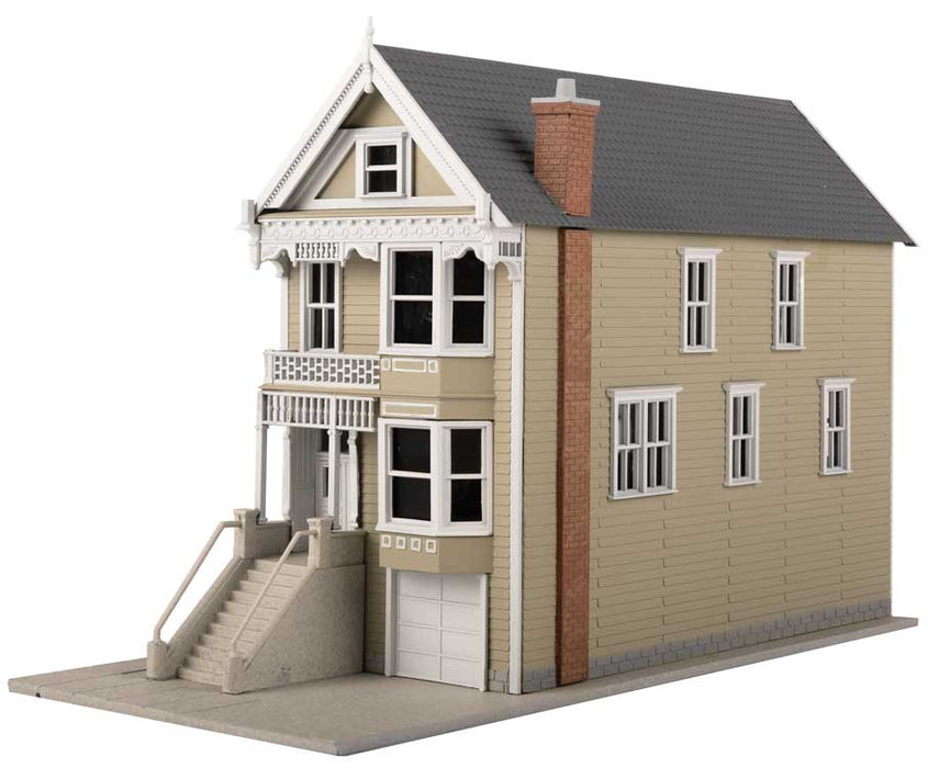 Walthers Trainline 931-950 HO Scale Victorian House Kit - Kavanaugh House