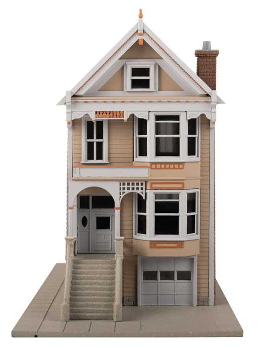 Walthers Trainline 931-951 HO Scale Victorian House Kit - Queen Anne House