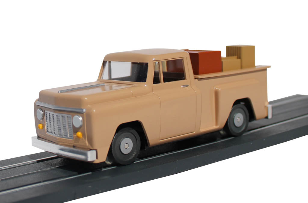 Williams by Bachmann 42732 O Gauge E-Z Street Pickup Truck - Beige