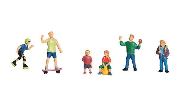 Woodland Scenics A1830 HO Scale Figures - Kids at Play