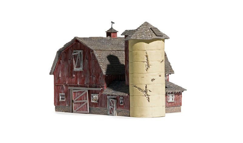 Woodland Scenics BR5038 HO Scale Built Up Structure - Old Weathered Barn