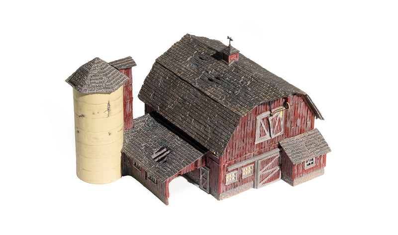 Woodland Scenics BR5038 HO Scale Built Up Structure - Old Weathered Barn