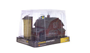 Woodland Scenics BR5038 HO Scale Built Up Structure - Old Weathered Barn
