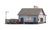Woodland Scenics BR5048 HO Scale Built Up Structure - Ethyl's Gas & Service