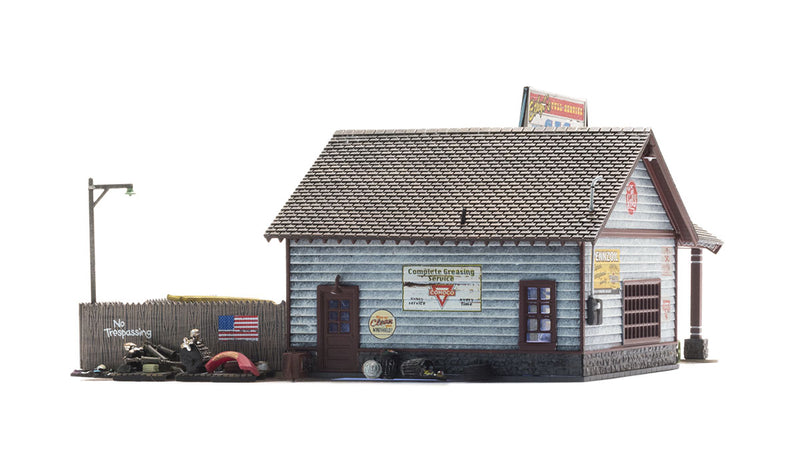 Woodland Scenics BR5849 O Scale Built Up Structure - Ethyl's Gas & Service