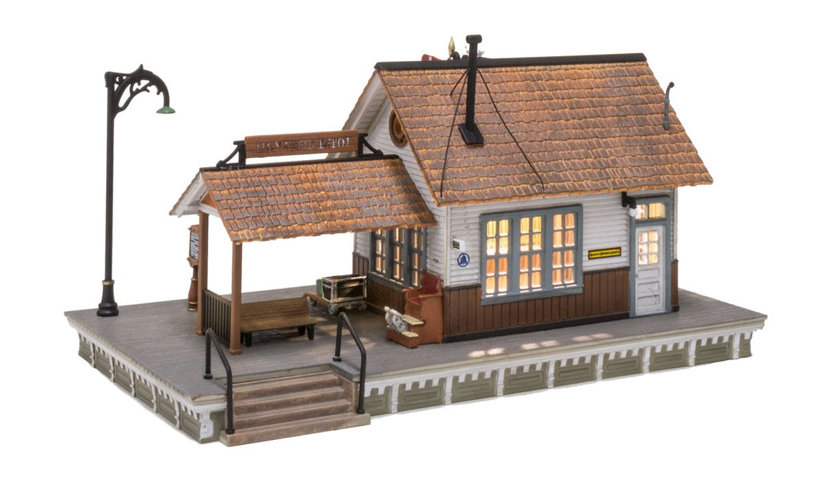 Woodland Scenics BR5852 O Scale Built Up Structure - The Depot