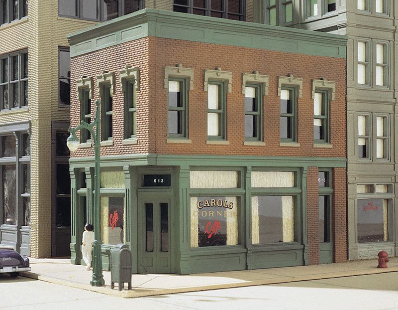 Woodland Scenics DPM 11300 HO Scale Carol's Corner Cafe [Building Structure Kit]