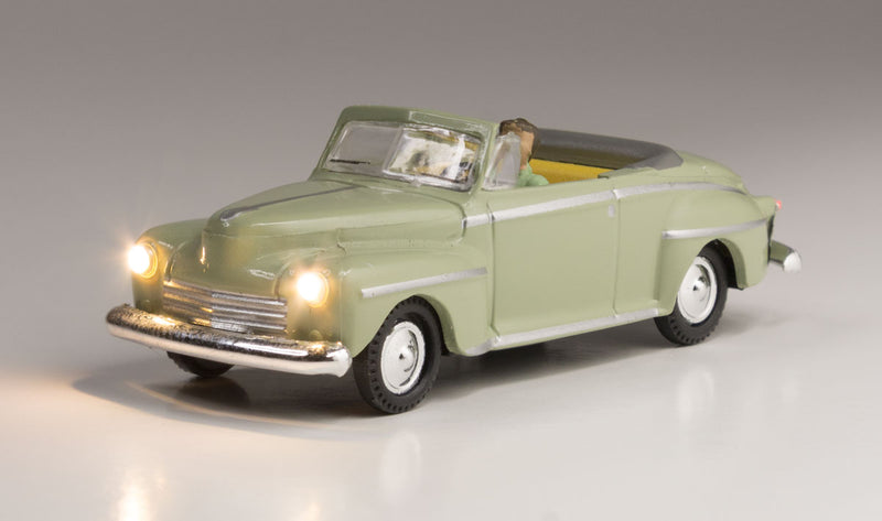 Woodland Scenics JP5594 HO Scale Just Plug Vehicles - Cool Convertible