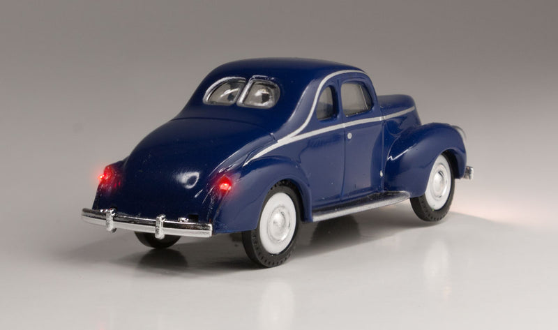 Woodland Scenics JP5598 HO Scale Just Plug Vehicles - Blue Coupe