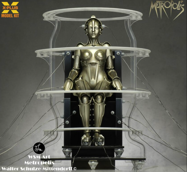 X-Plus Models 22576 1/8 Maria from Metropolis Seated Version Figure Kit