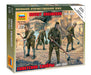 Zvezda 6108 1/72 WWII Soviet Engineers Figures Model Kit