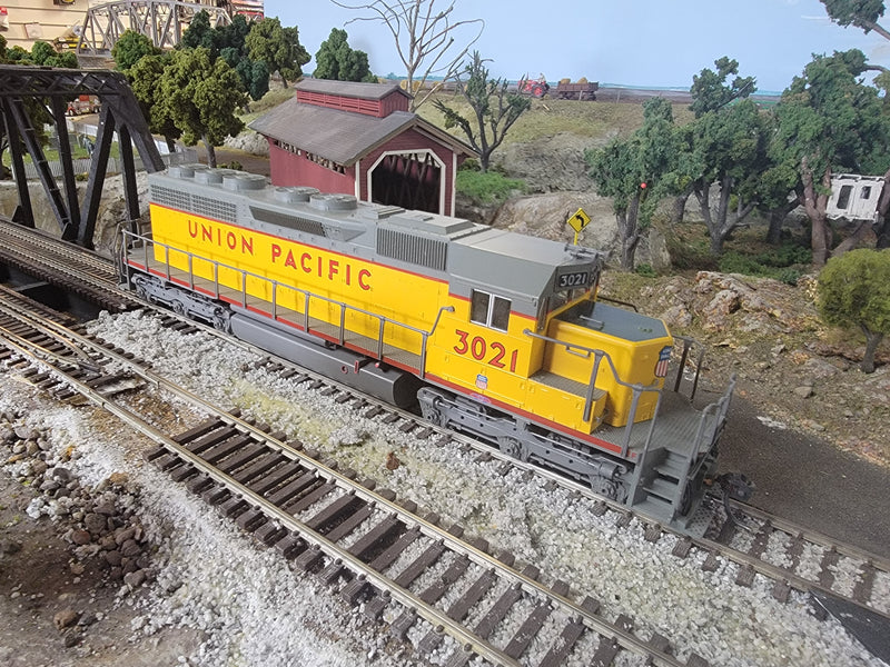 Kato 37-6330 HO Scale EMD SD40-2 Union Pacific UP 3021 USED with DCC