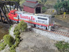 Walthers Trainline 931-168 HO Scale GE Dash 8-40B Diesel Santa Fe ATSF 553 - USED