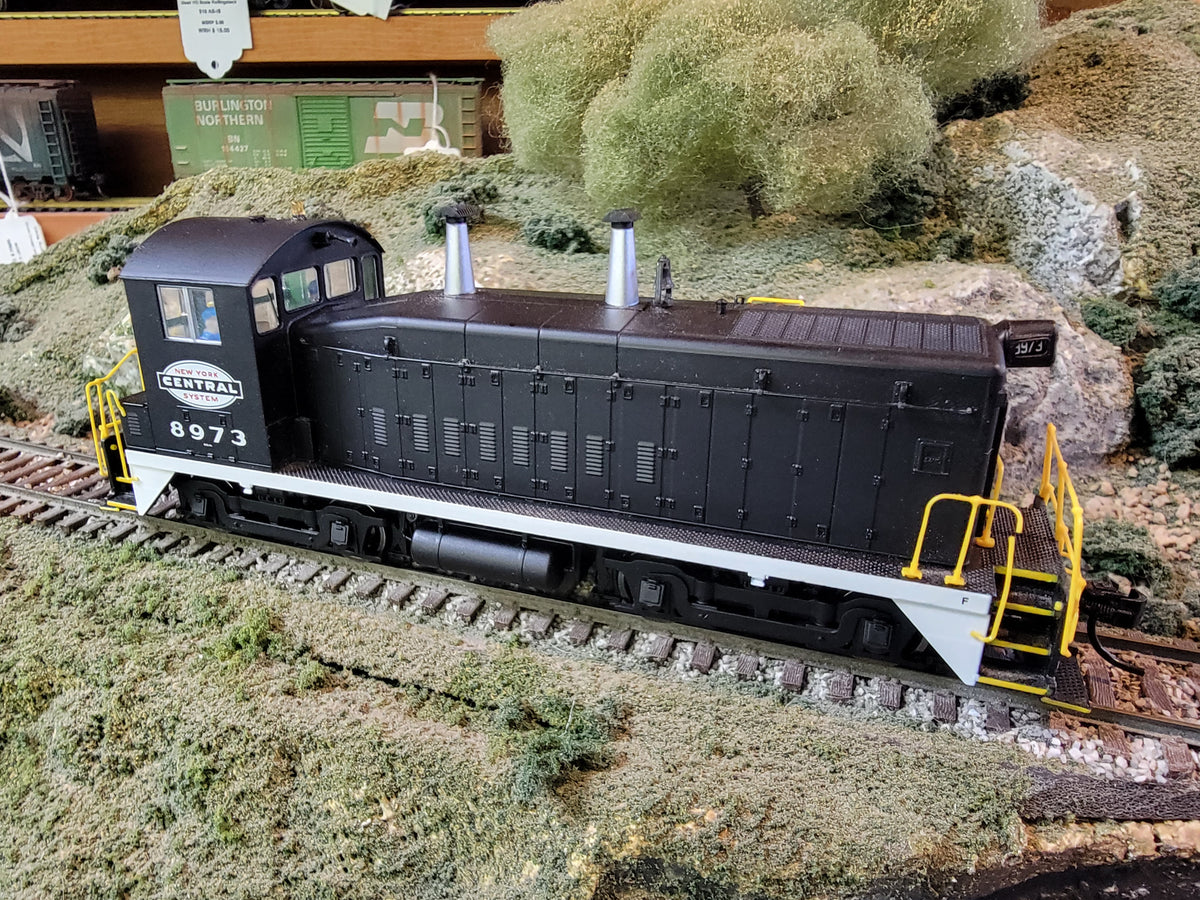 Walthers Proto 920-48410 HO Scale EMD SW9 New York Central NYC 8793 DC ...