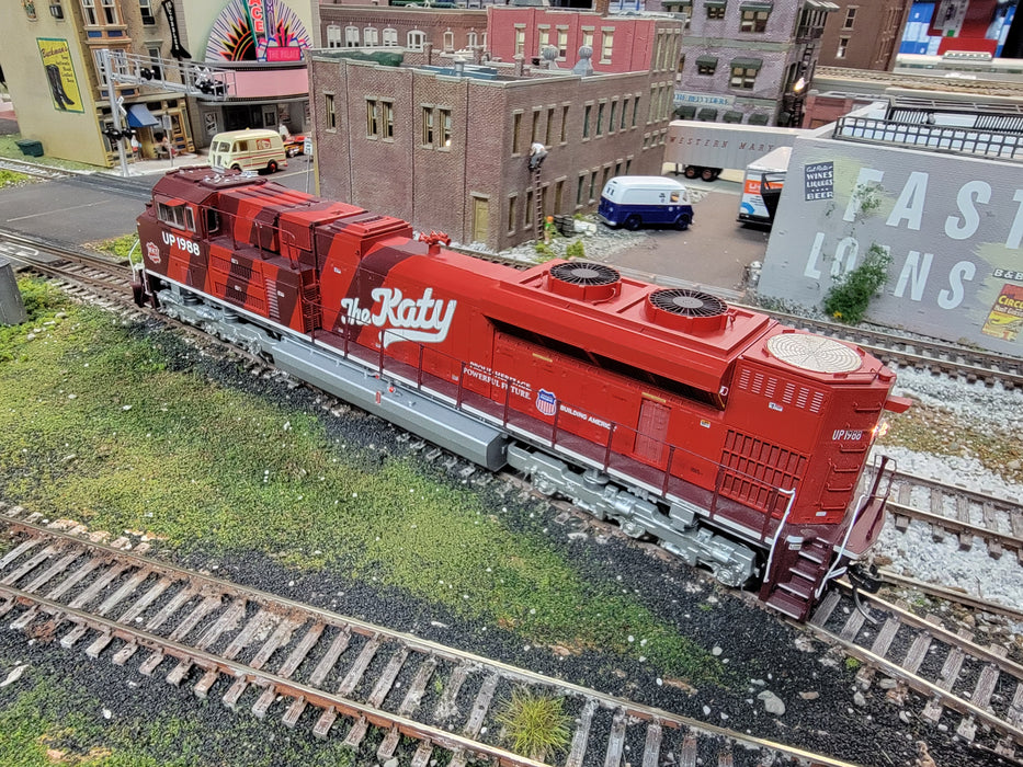 Athearn Genesis G68537 HO Scale SD70ACe Union Pacific UP/MKT Heritage 1988 DCC - USED