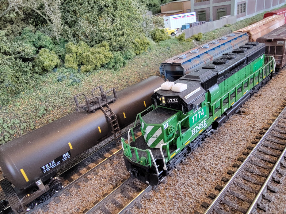 Kato N Scale EMD SD40-2 Mid Ex BN BNSF 1774 Detailed Custom