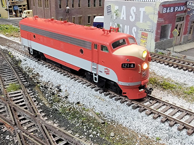 Intermountain 49973-01 HO Scale EMD F7A MKT 121-A with DCC - USED