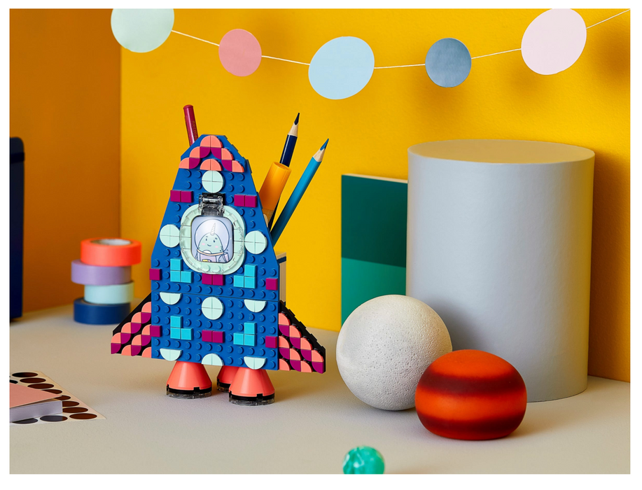 41936 LEGO® DOTS Space Ship Pencil Holder