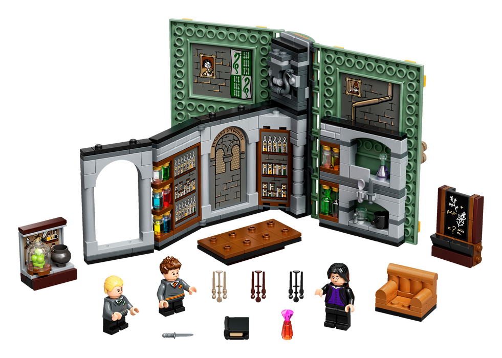 76383 LEGO® Harry Potter™ Hogwarts Moment: Potions Class76383 LEGO® Harry Potter™ Hogwarts Moment: Potions Class