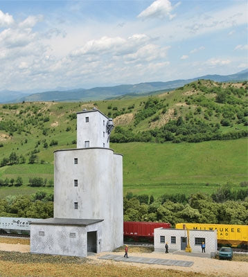 Walthers Cornerstone 933-3860 N Scale Prairie Co-Op Elevator - Kit