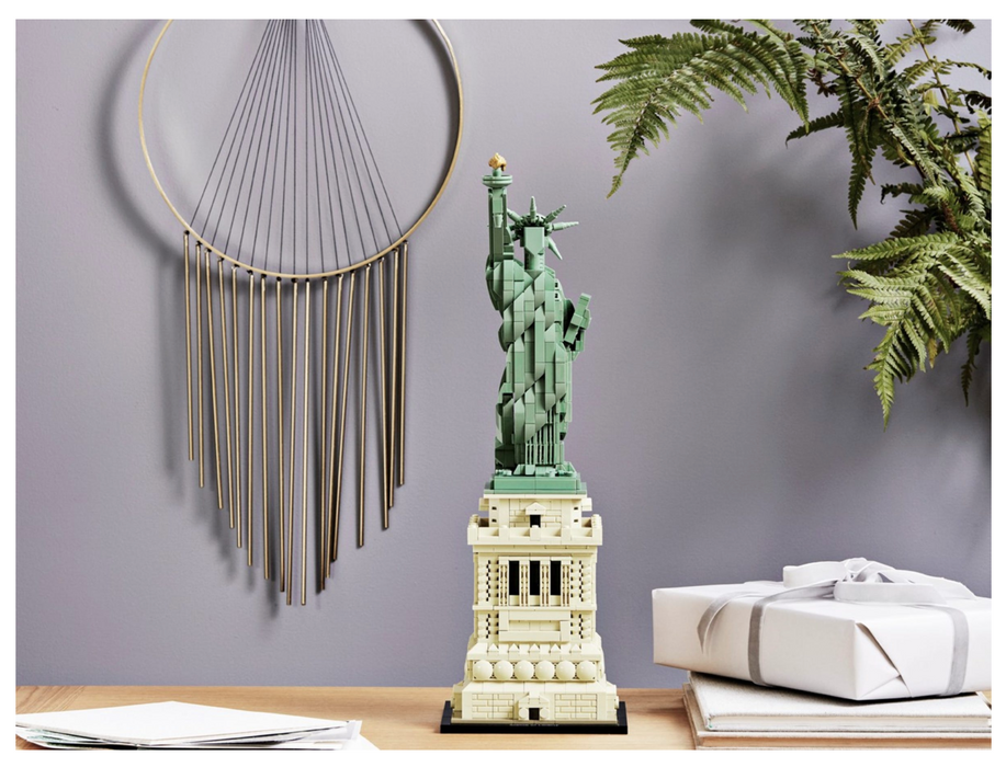 21042 LEGO® Architecture Statue of Liberty
