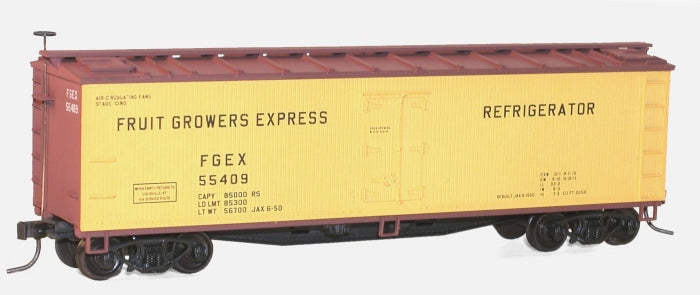 Accurail 48022 HO Scale 40' Wood Reefer Kit Fruit Growers Express FGE - NOS