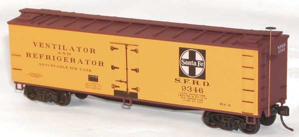 Accurail 8020 HO 40' Steel Reefer Kit 3 Pack Santa Fe SFRD - NOS