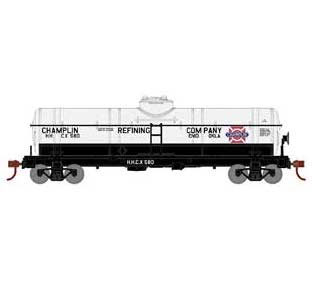Athearn 3374 HO Scale Single Dome Tank Car Champlin Refining HHCX 580